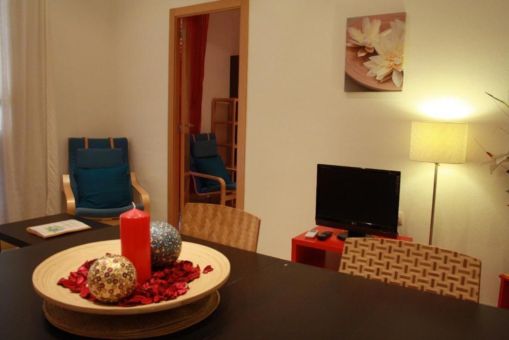 Diagonal Residence Apartments Барселона Стая снимка