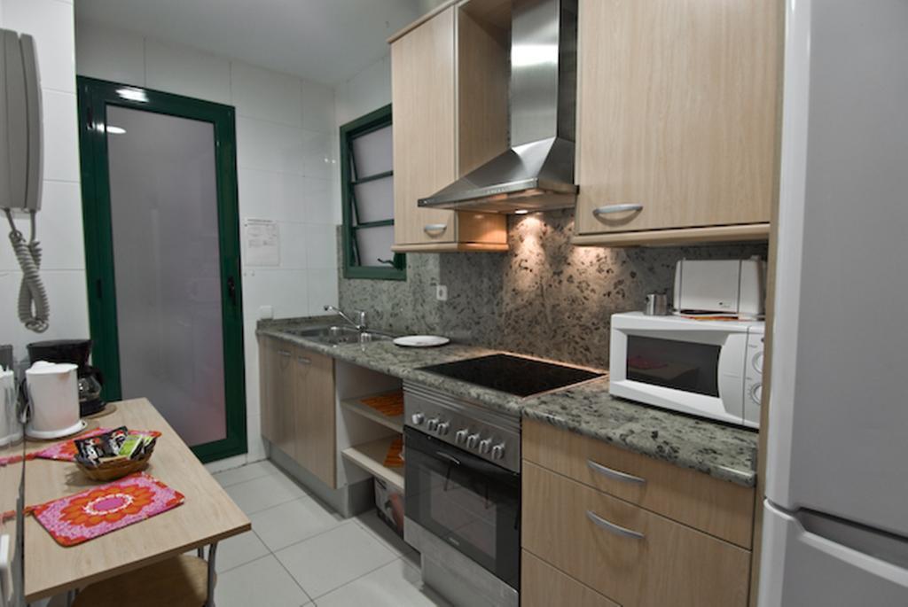 Diagonal Residence Apartments Барселона Стая снимка