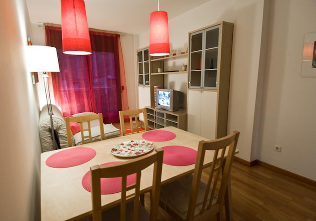 Diagonal Residence Apartments Барселона Стая снимка