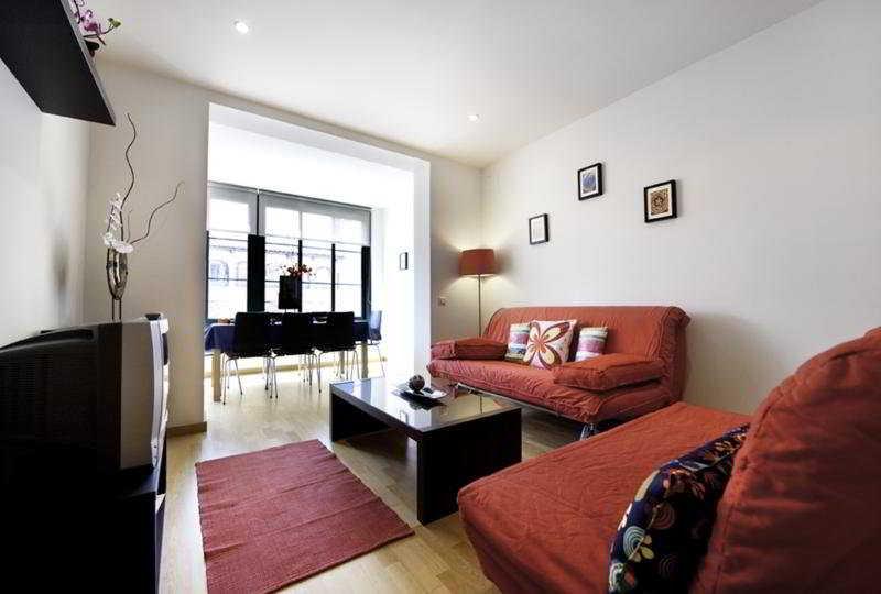 Diagonal Residence Apartments Барселона Стая снимка