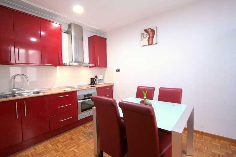 Diagonal Residence Apartments Барселона Екстериор снимка